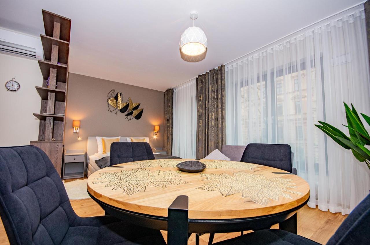 קרקוב Inpoint Spacious Apartments Near Main Square & Kazimierz District מראה חיצוני תמונה